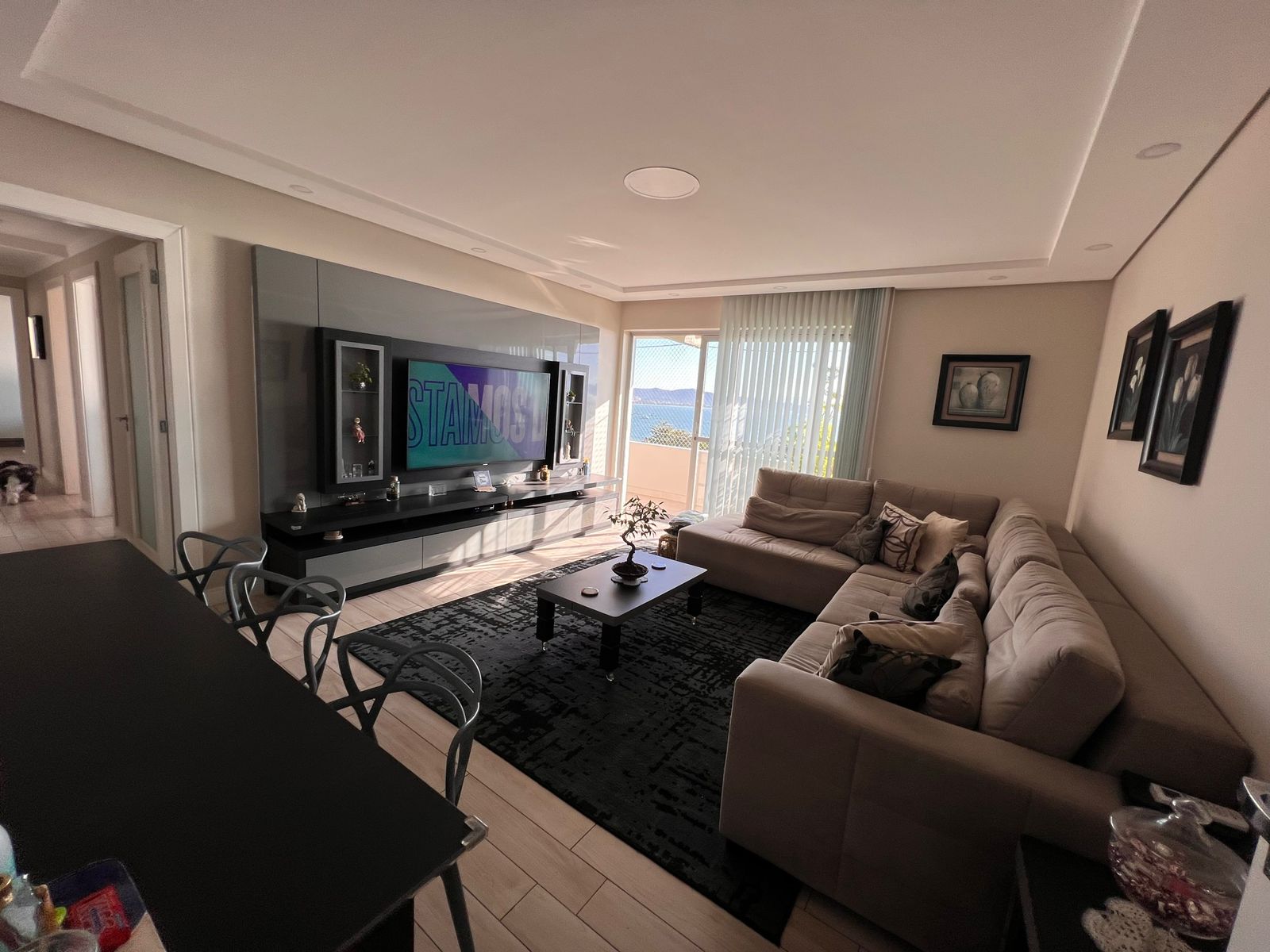 Imagem Apartamento com 3 Quartos à Venda, 135 m²em Canasvieiras - Florianópolis