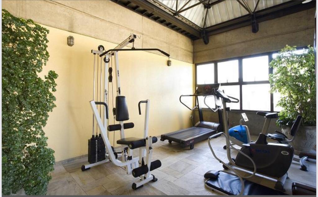 Imagem Flat com 1 Quarto à Venda ou Locação, 45 m²em Centro - Campinas