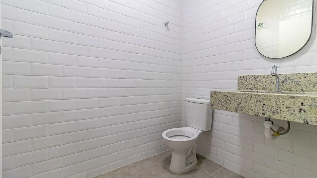 Foto do imóvel: Loja à Venda ou Locação, 550 m² em Vila Mathias - Santos