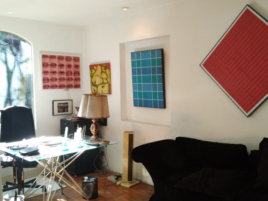 Imagem Casa com 3 Quartos à Venda, 310 m²em Vila Madalena - São Paulo