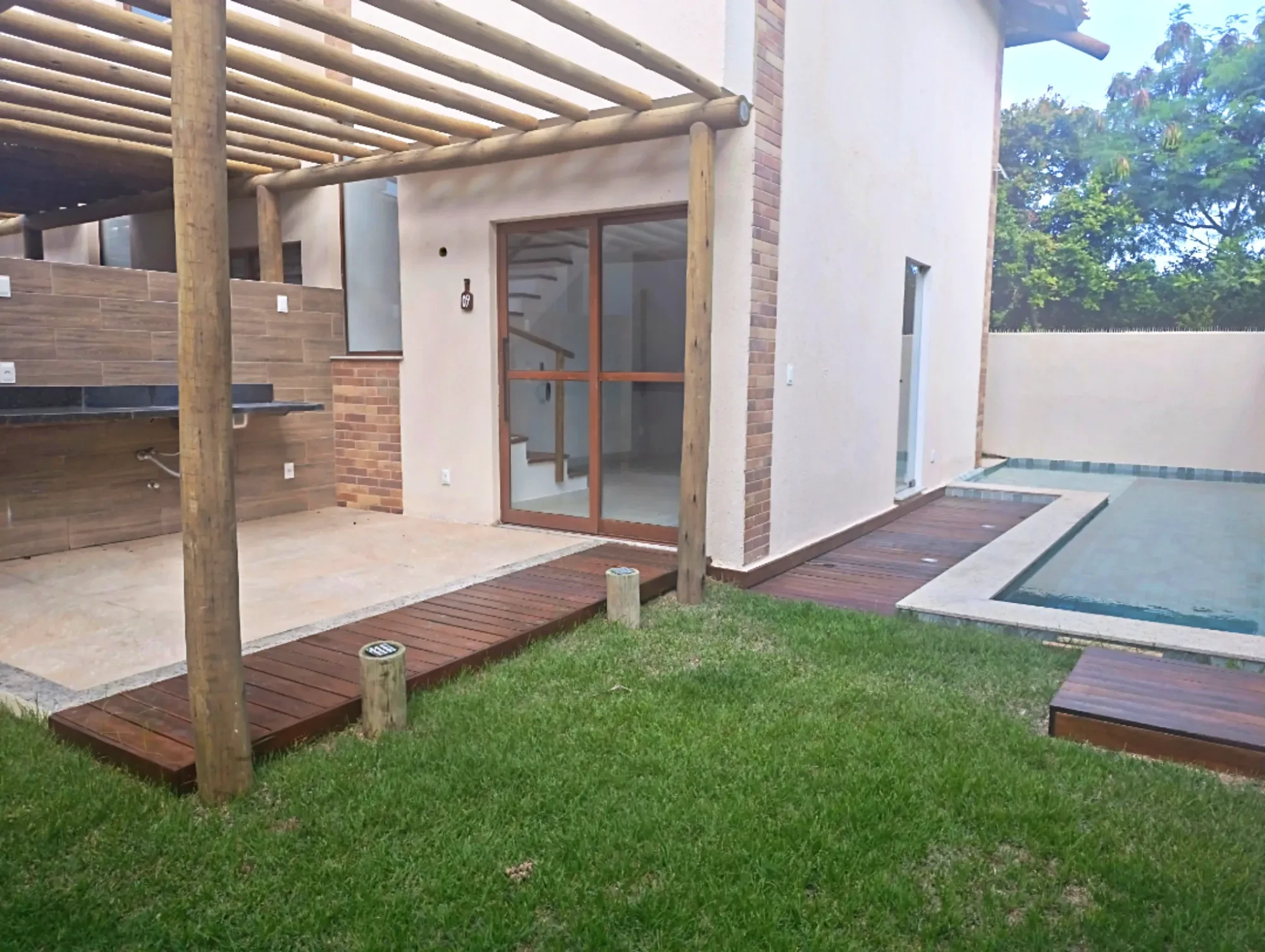 Casa de Condomínio com 2 Quartos à Venda, 81 m² em Imbassaí - Mata de São João