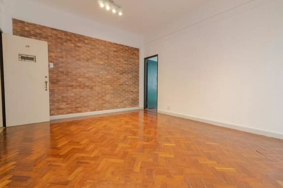Imagem Apartamento com 2 Quartos à Venda, 92 m²em Copacabana - Rio de Janeiro
