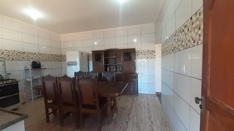 Imagem Casa com 2 Quartos à Venda, 180 m² em Planalto - Mateus Leme