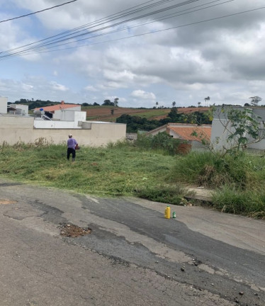 Imagem Terreno à Venda, 200 m² em Vila Pinto - Varginha