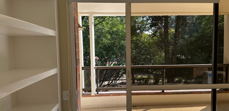 Imagem Apartamento com 4 Quartos à Venda ou Locação, 284 m² em Jardim Europa - São Paulo