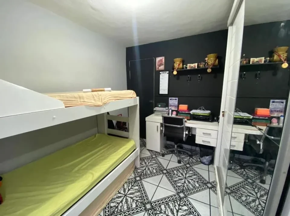 Imagem Apartamento com 2 Quartos à Venda, 60 m² em Mutuá - São Gonçalo