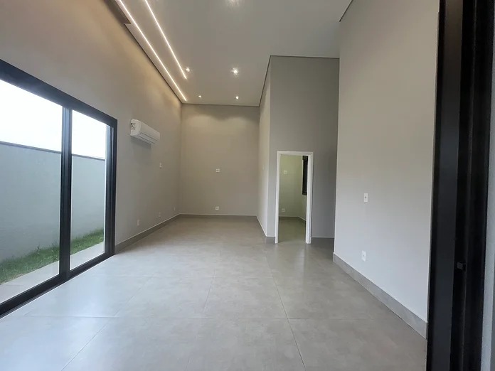 Foto do imóvel: Casa com 3 Quartos à Venda, 209 m² em Jardim América - Paulínia