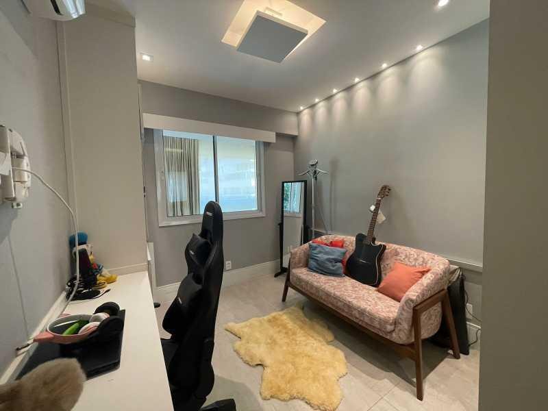 Imagem Apartamento com 2 Quartos à Venda, 104 m²em Camboinhas - Niterói