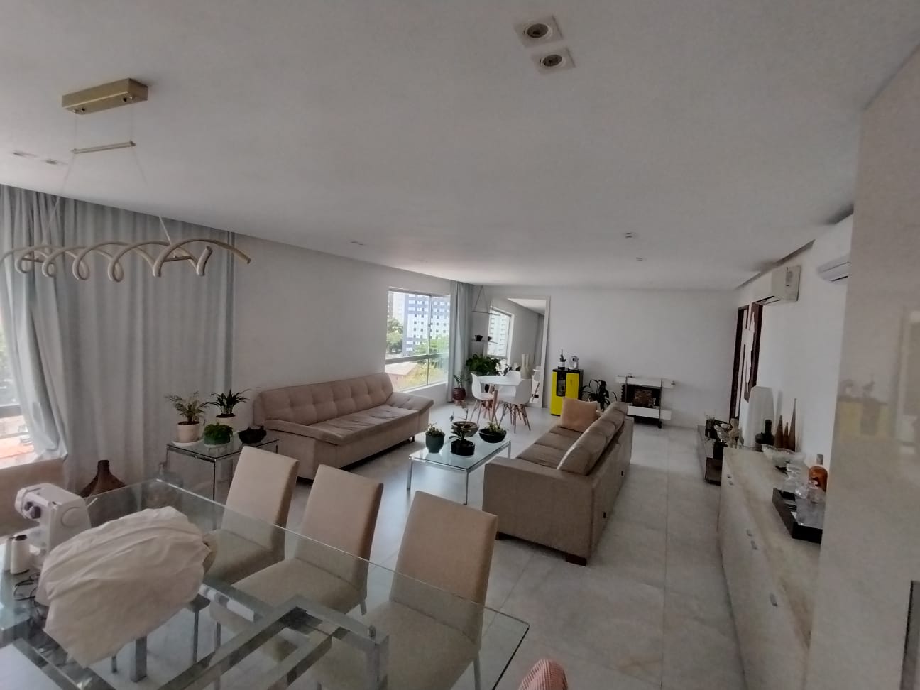 Imagem Apartamento com 4 Quartos à Venda, 198 m² em Aflitos - Recife