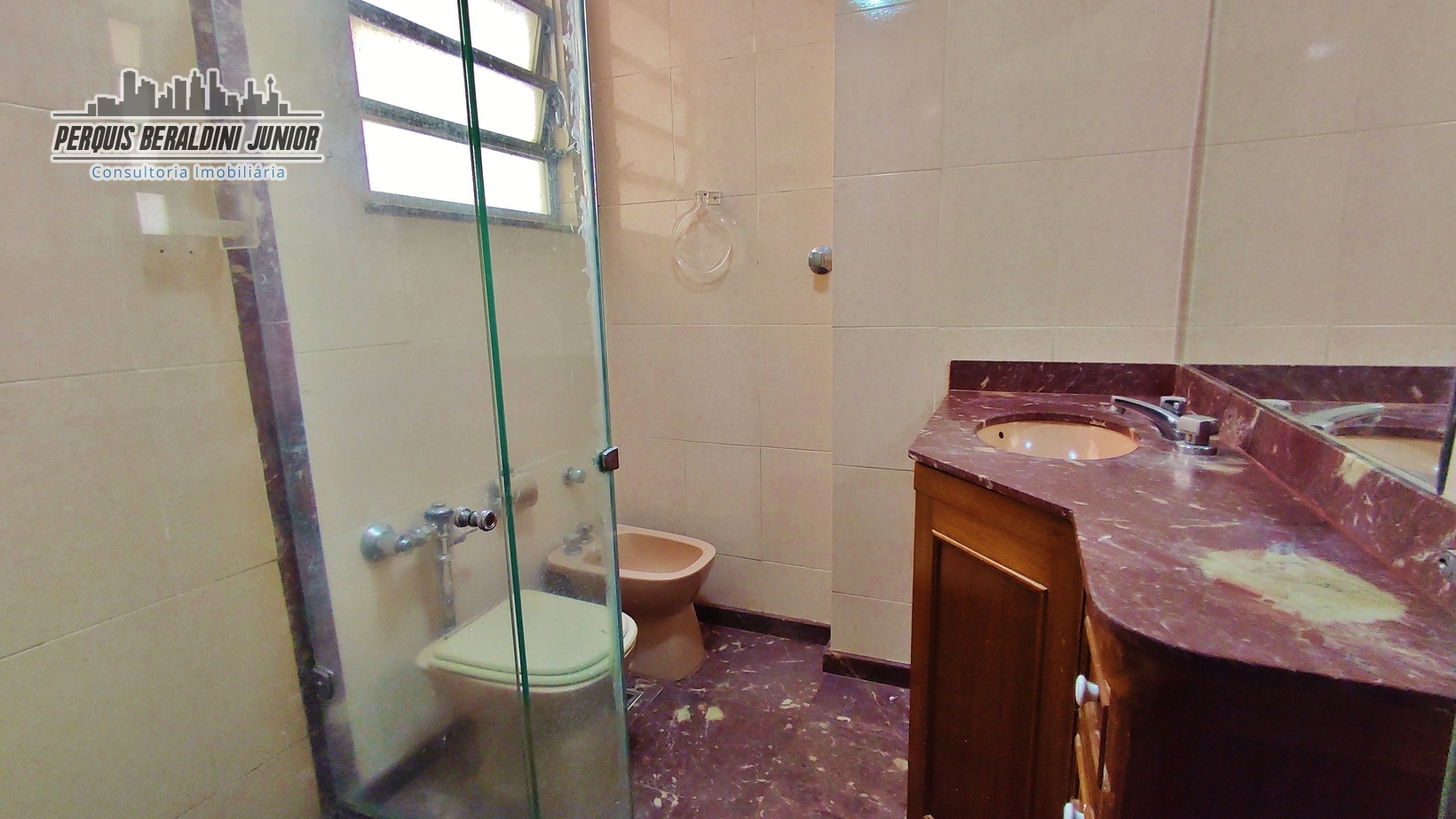 Imagem Apartamento com 3 Quartos à Venda, 140 m²em Icaraí - Niterói