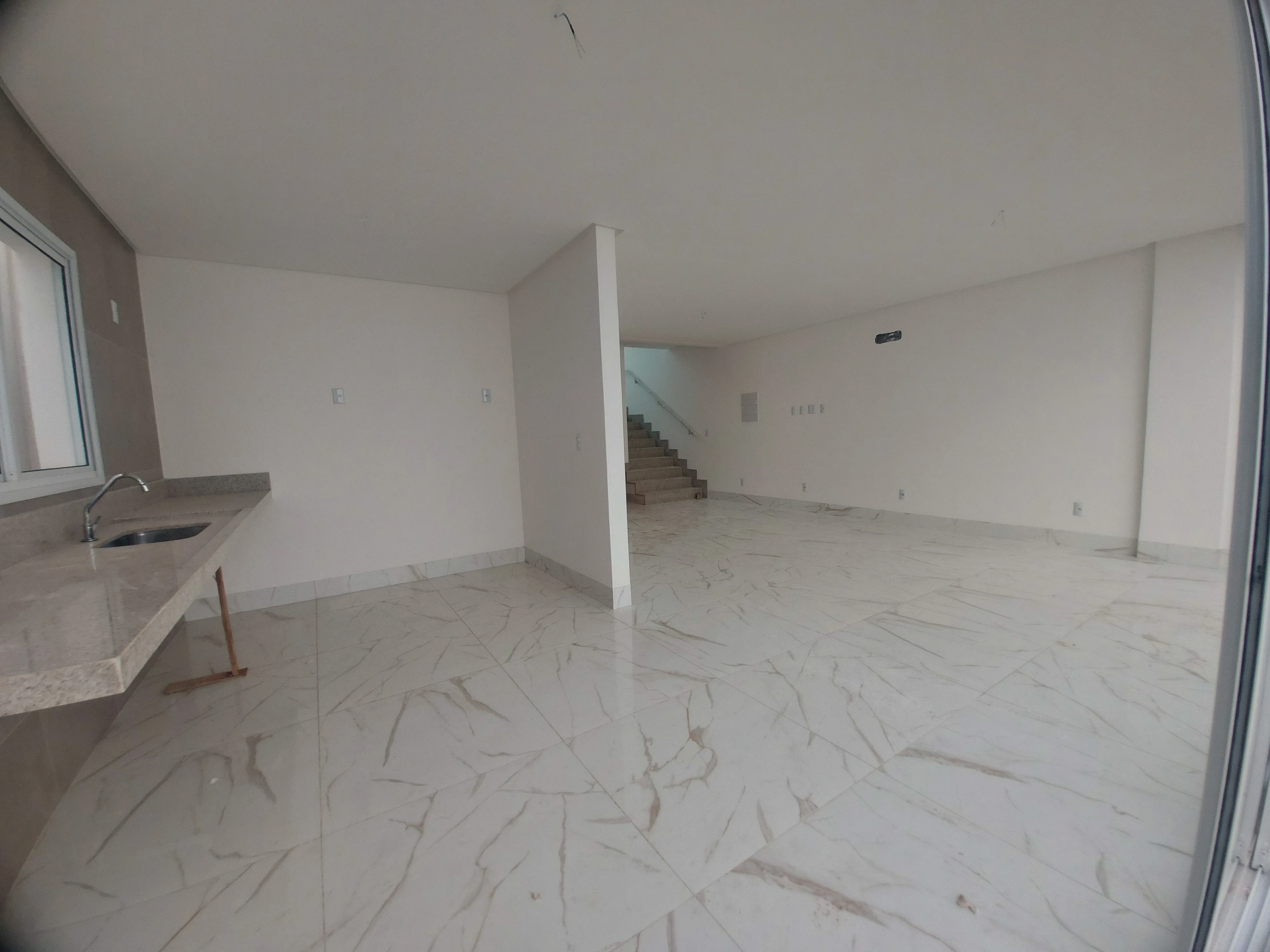 Imagem Casa de Condomínio com 3 Quartos à Venda, 154 m² em Jardim Vitória - Goiânia
