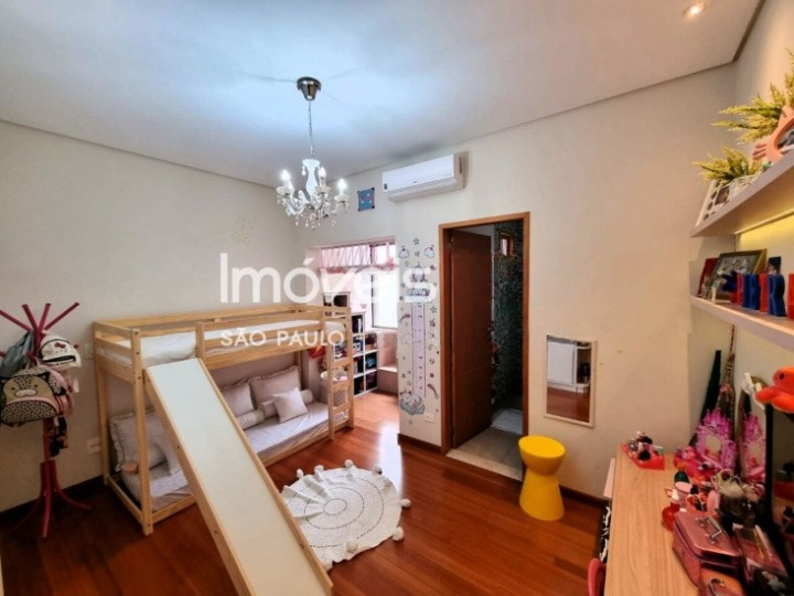 Imagem Casa de Vila com 3 Quartos à Venda ou Temporada, 269 m²em Vila Mariana - São Paulo