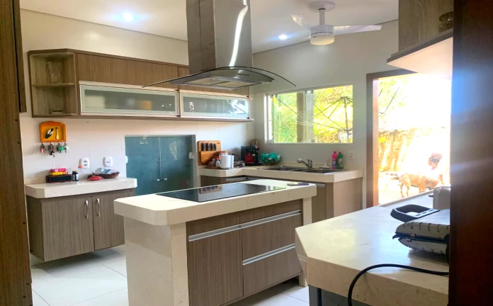 Imagem Casa com 5 Quartos à Venda, 410 m² em Vila Verde - Armação dos Búzios