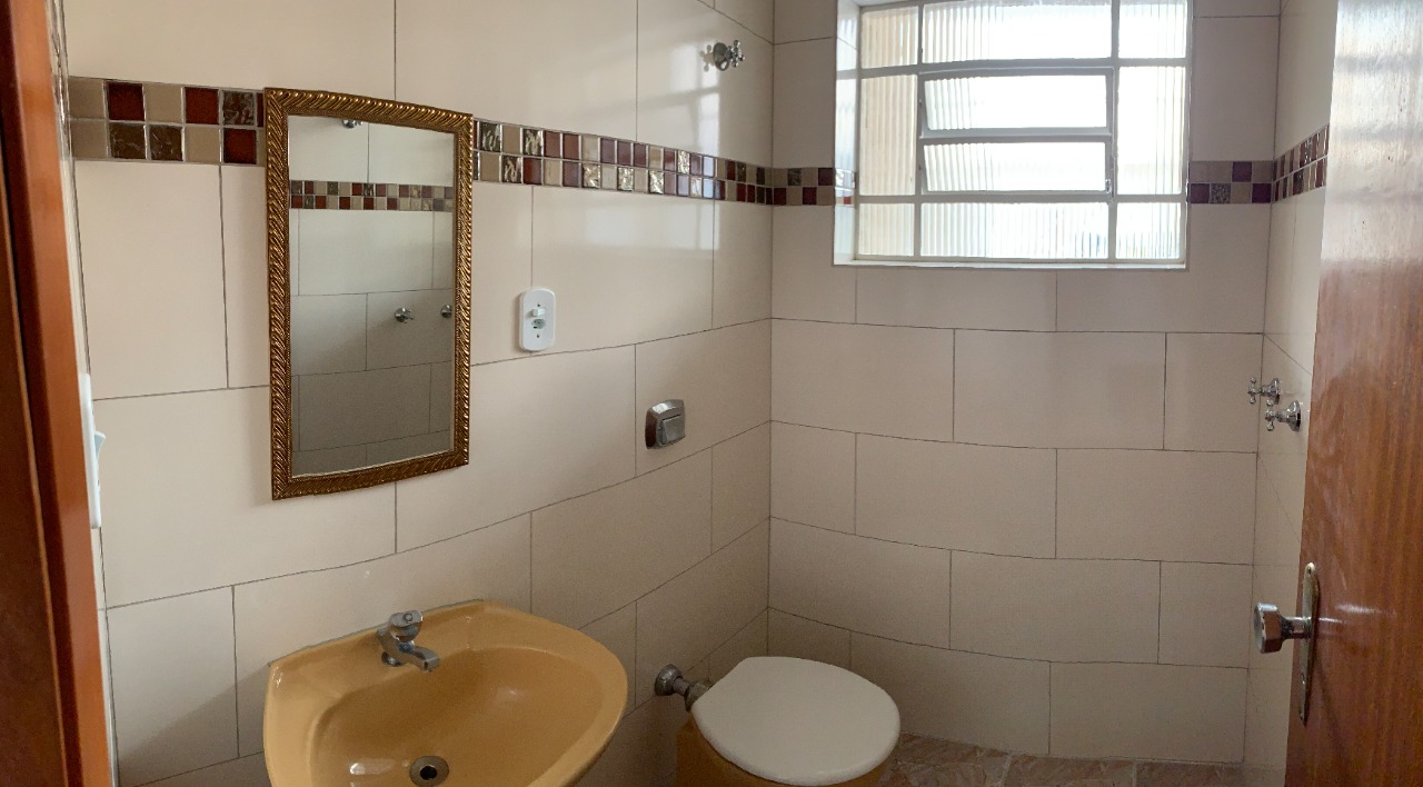 Imagem Sobrado com 4 Quartos à Venda ou Locação, 40800 m² em Vila Ipiranga - Mogi das Cruzes