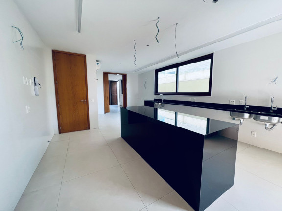 Imagem Casa de Condomínio com 5 Quartos à Venda, 1.700 m² em Barra da Tijuca - Rio de Janeiro