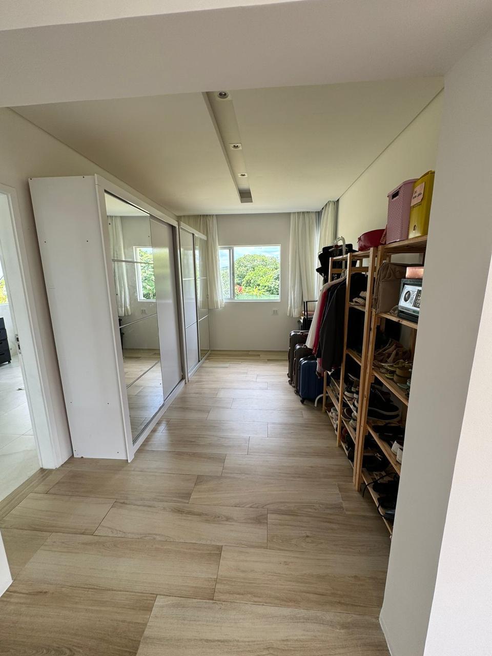 Foto do imóvel: Casa com 4 Quartos à Venda, 384 m² em Várzea - Recife