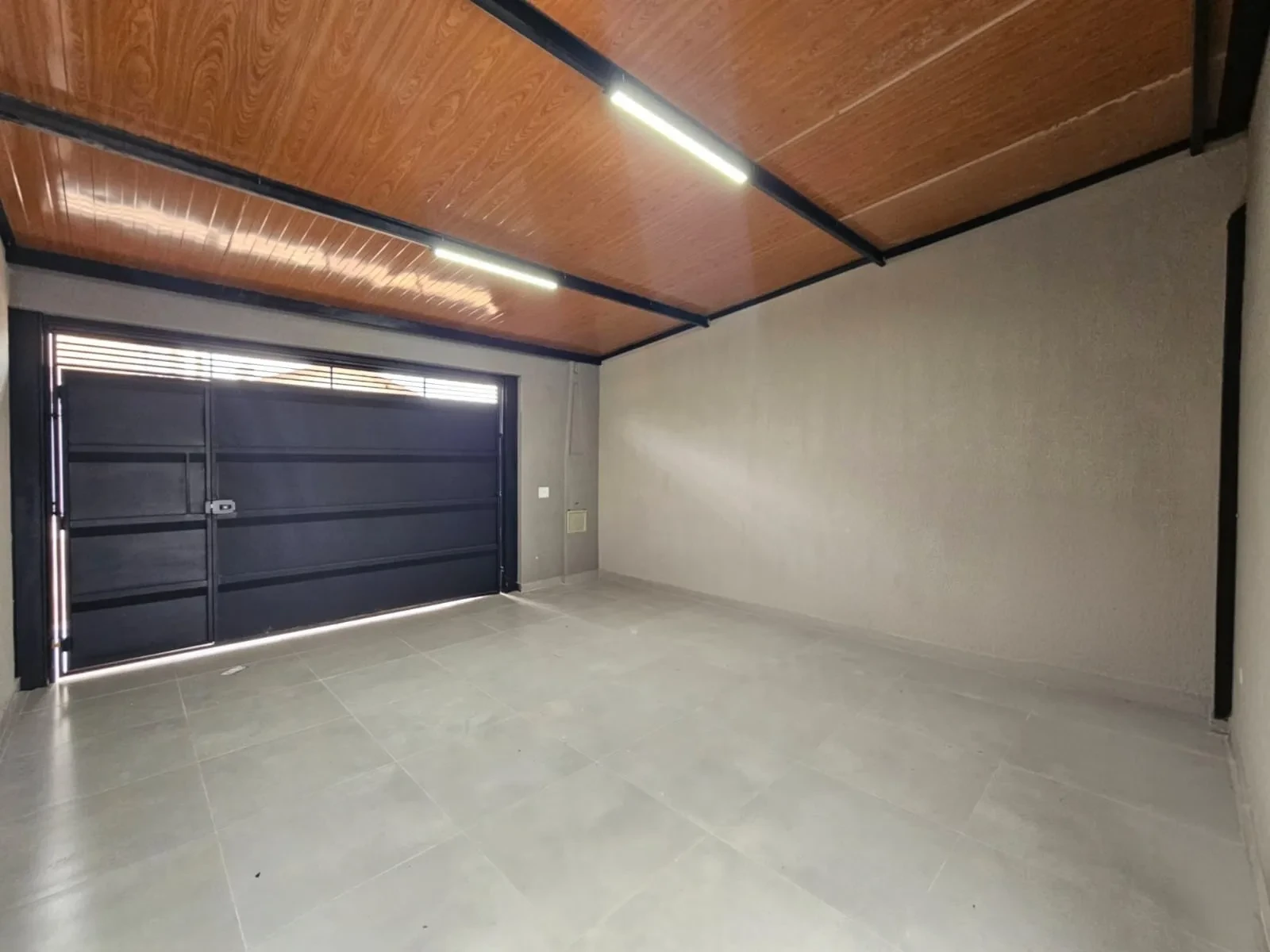 Imagem Casa com 2 Quartos à Venda, 94 m² em Parque Residencial Castelo - Bauru
