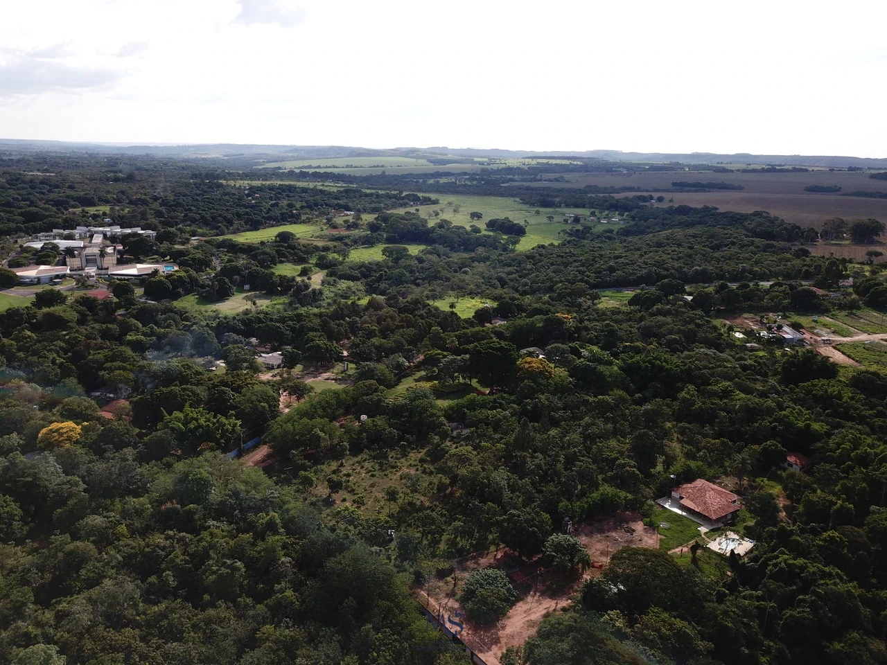 Imagem Fazenda à Venda, 18580 m² em Chácaras Ipanema - Valparaíso de Goiás