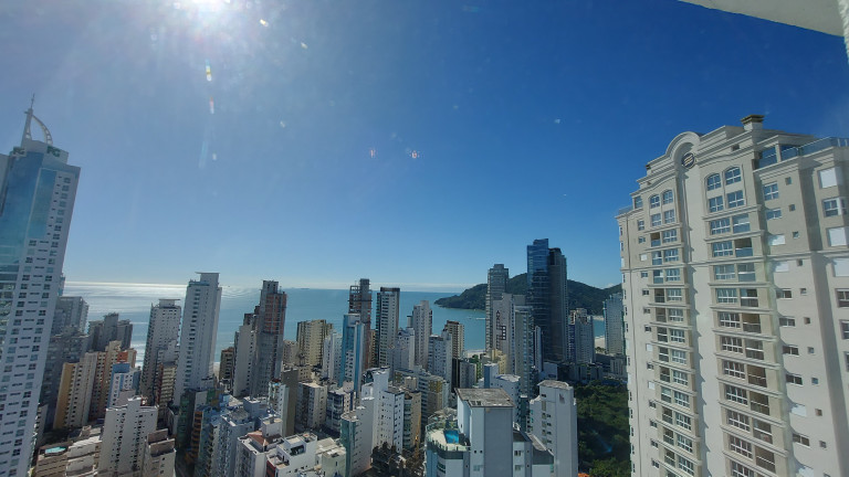 Imagem Apartamento com 3 Quartos à Venda, 139 m² em Centro - Balneário Camboriú