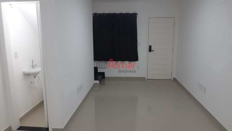 Imagem Casa de Condomínio com 2 Quartos para Alugar, 85 m² em Itaquera - São Paulo