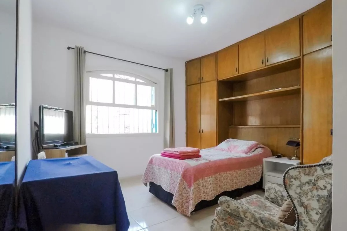 Imagem Sobrado com 3 Quartos à Venda, 174 m² em Vila Gumercindo - São Paulo