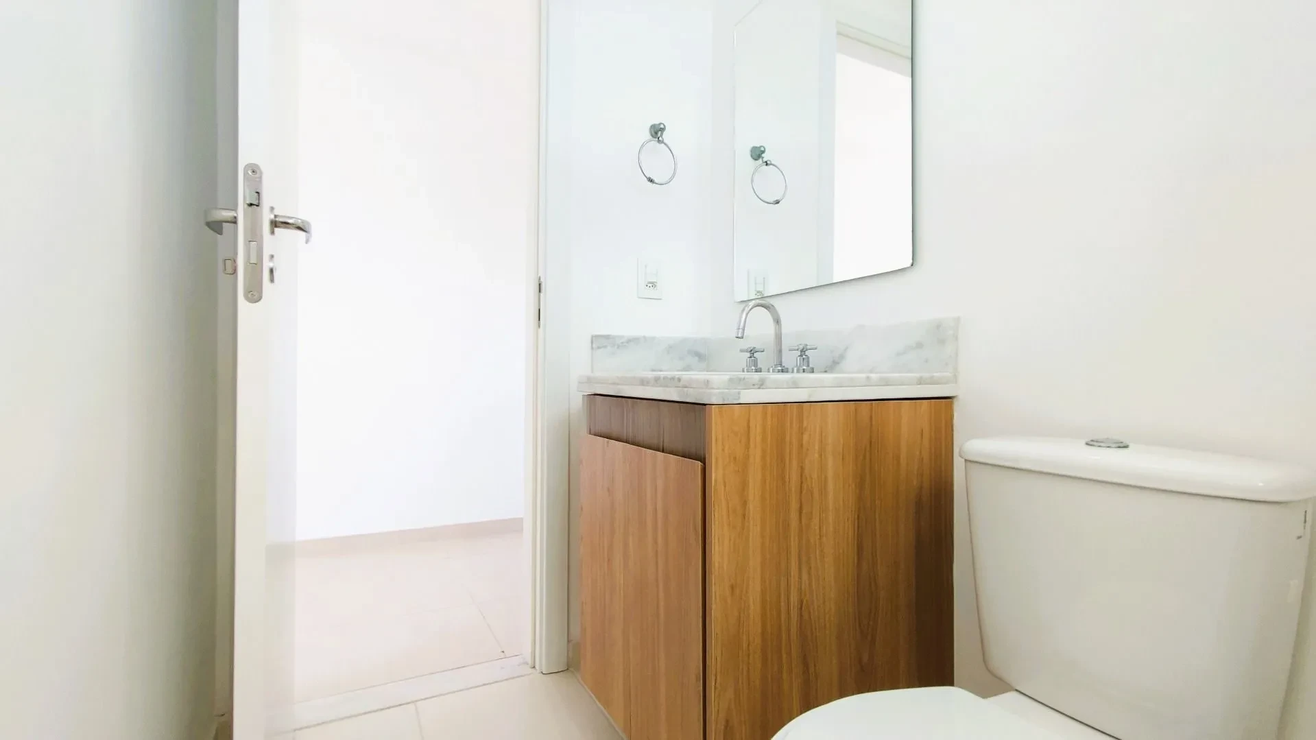 Foto do imóvel: Apartamento com 2 Quartos à Venda, 77 m² em Água Verde - Curitiba