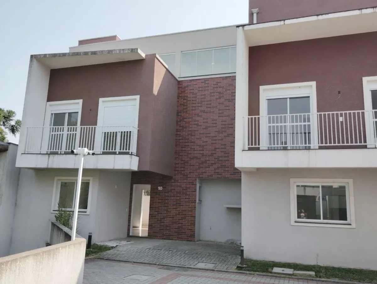 Imagem Sobrado com 3 Quartos à Venda, 168 m² em Campo Comprido - Curitiba