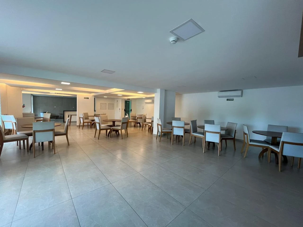 Foto do imóvel: Apartamento com 1 Quarto à Venda, 59 m² em Canto do Forte - Praia Grande