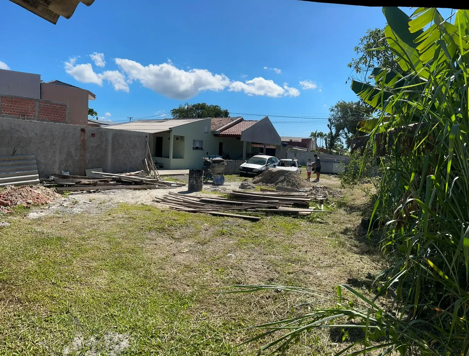 Foto do imóvel: Terreno à Venda, 384 metros em Pontal do Paraná - Pontal do Paraná