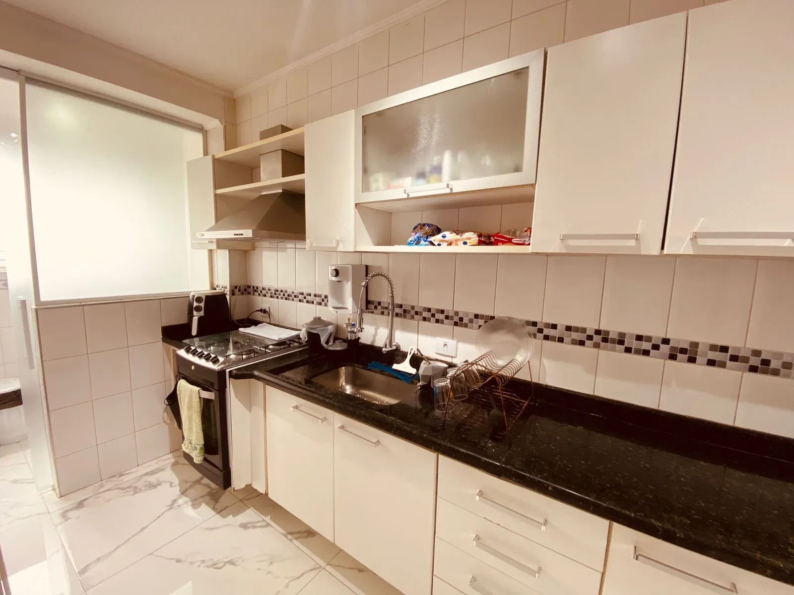 Imagem Apartamento com 2 Quartos à Venda, 63 metros em Estuário - Santos