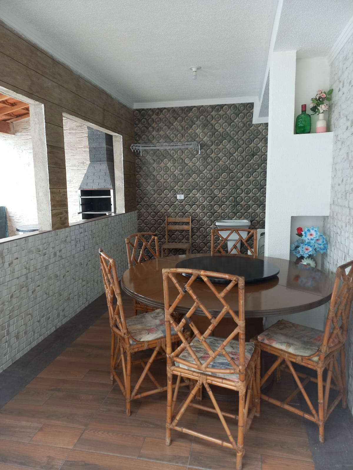 Imagem Casa com 1 Quarto à Venda, 320 m²em Enseada - Guarujá