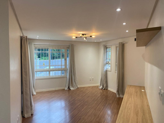 Imagem Casa com 3 Quartos à Venda, 268 m² em Centro - Picada Café