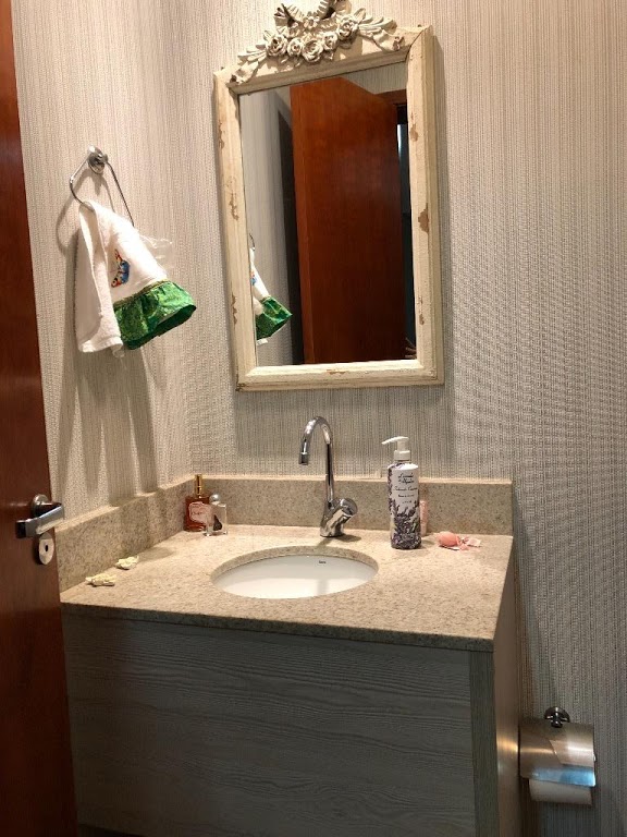 Imagem Apartamento com 3 Quartos à Venda, 110 m² em Olaria - Porto Velho