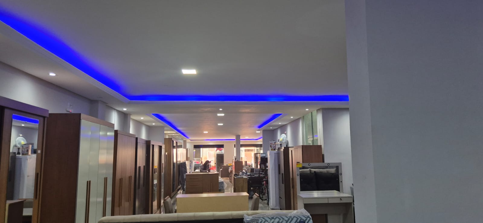 Foto do imóvel: Loja à Venda, 234 m² em  - Presidente Bernardes