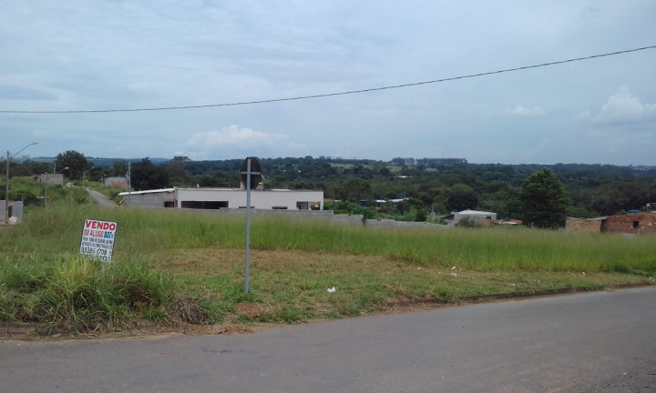 Imagem Terreno à Venda ou Locação, 807 m² em Condomínio Ecológico Mansões Morumbi - Senador Canedo