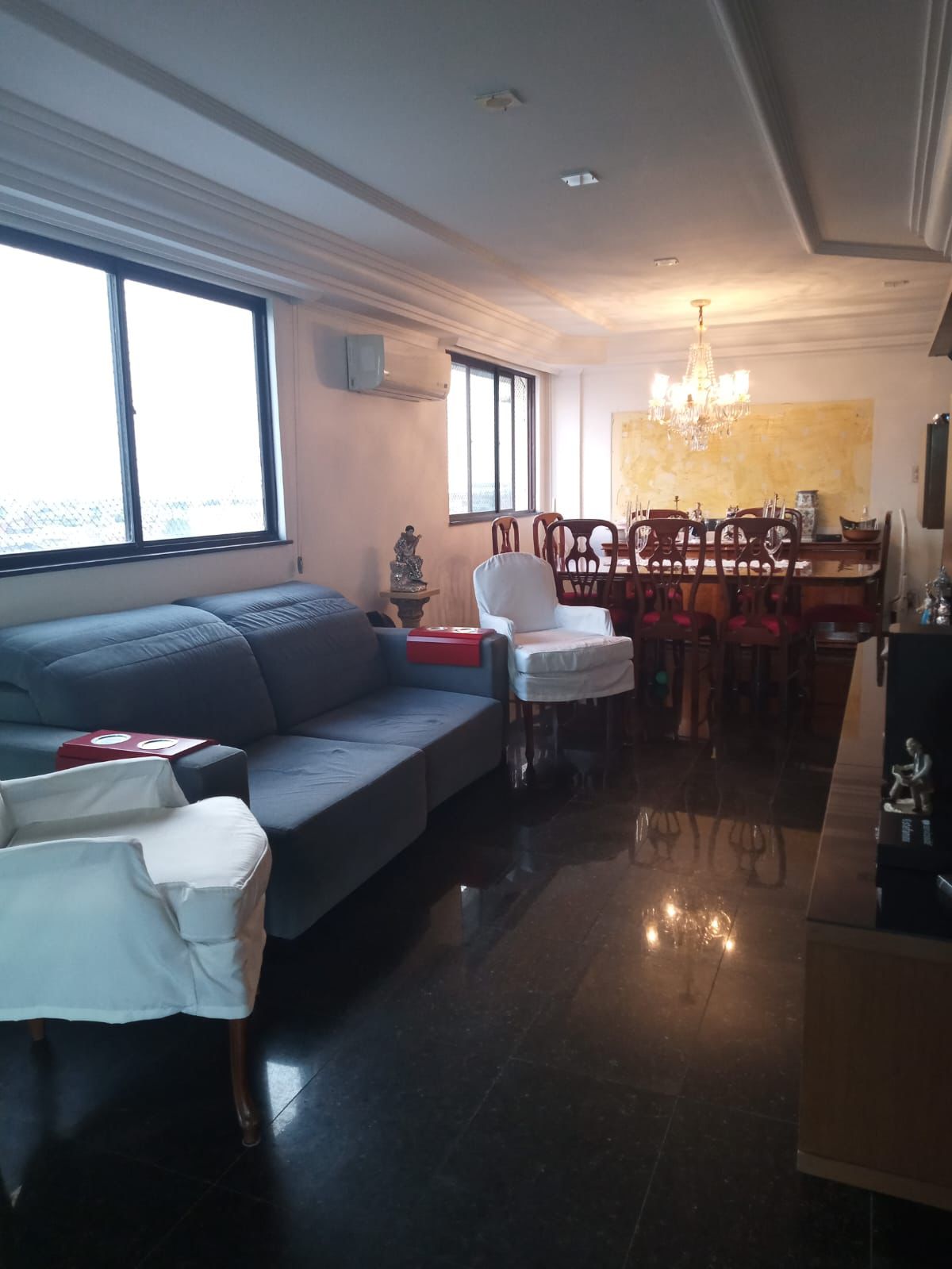 Imagem Apartamento com 3 Quartos à Venda, 198 m²em Campina - Belém