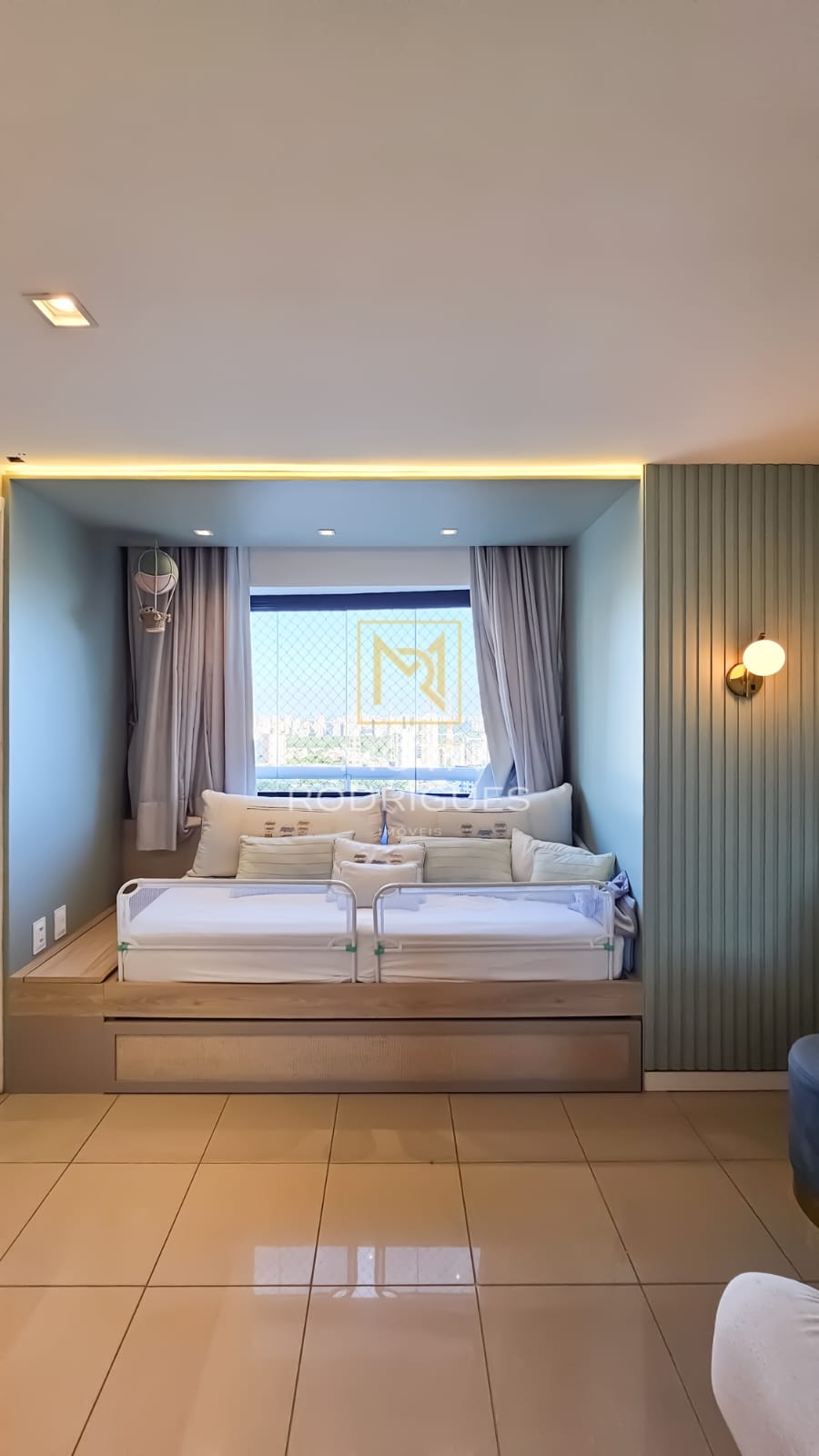 Foto do imóvel: Apartamento com 3 Quartos à Venda, 220 m² em Dionisio Torres - Fortaleza