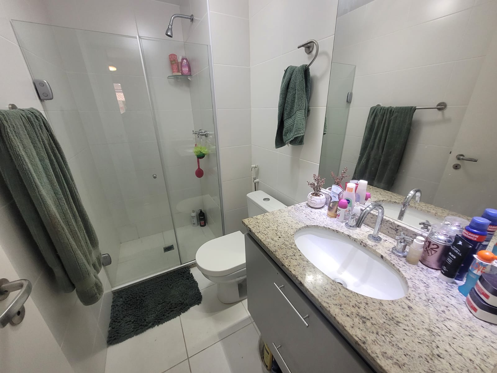 Imagem Apartamento com 2 Quartos à Venda, 75 m²em Freguesia (Jacarepaguá) - Rio de Janeiro