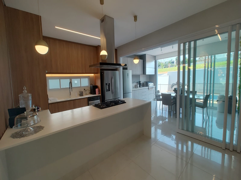 Imagem Casa de Condomínio com 3 Quartos à Venda, 237 m² em Condomínio Reserva da Serra - Jundiaí