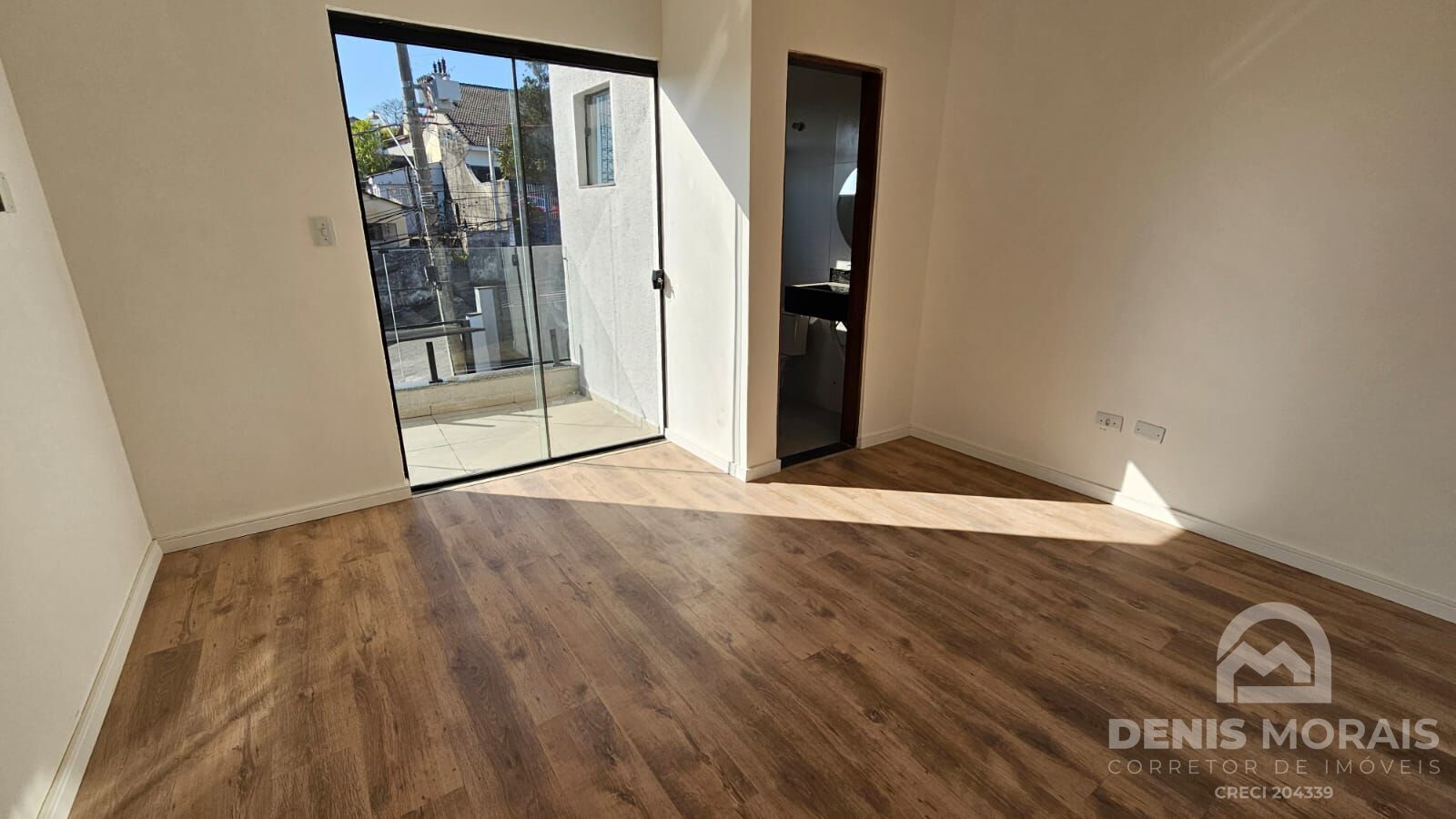 Imagem Sobrado com 3 Quartos à Venda, 135 m²em Vila Lavínia - Mogi das Cruzes