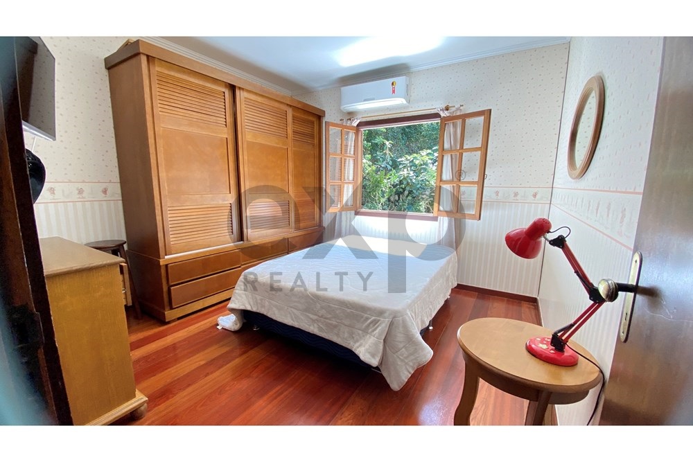 Foto do imóvel: Casa de Condomínio com 5 Quartos à Venda, 317 m² em Itaipava - Petrópolis