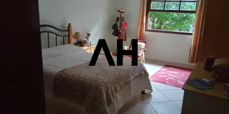 Imagem Casa com 5 Quartos para Alugar, 400 m²em Itaipu - Niterói