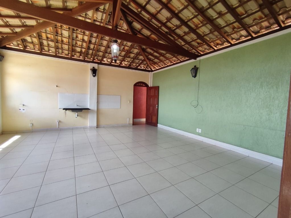 Foto do imóvel: Casa com 4 Quartos à Venda, 200 m² em São Benedito - Santa Luzia