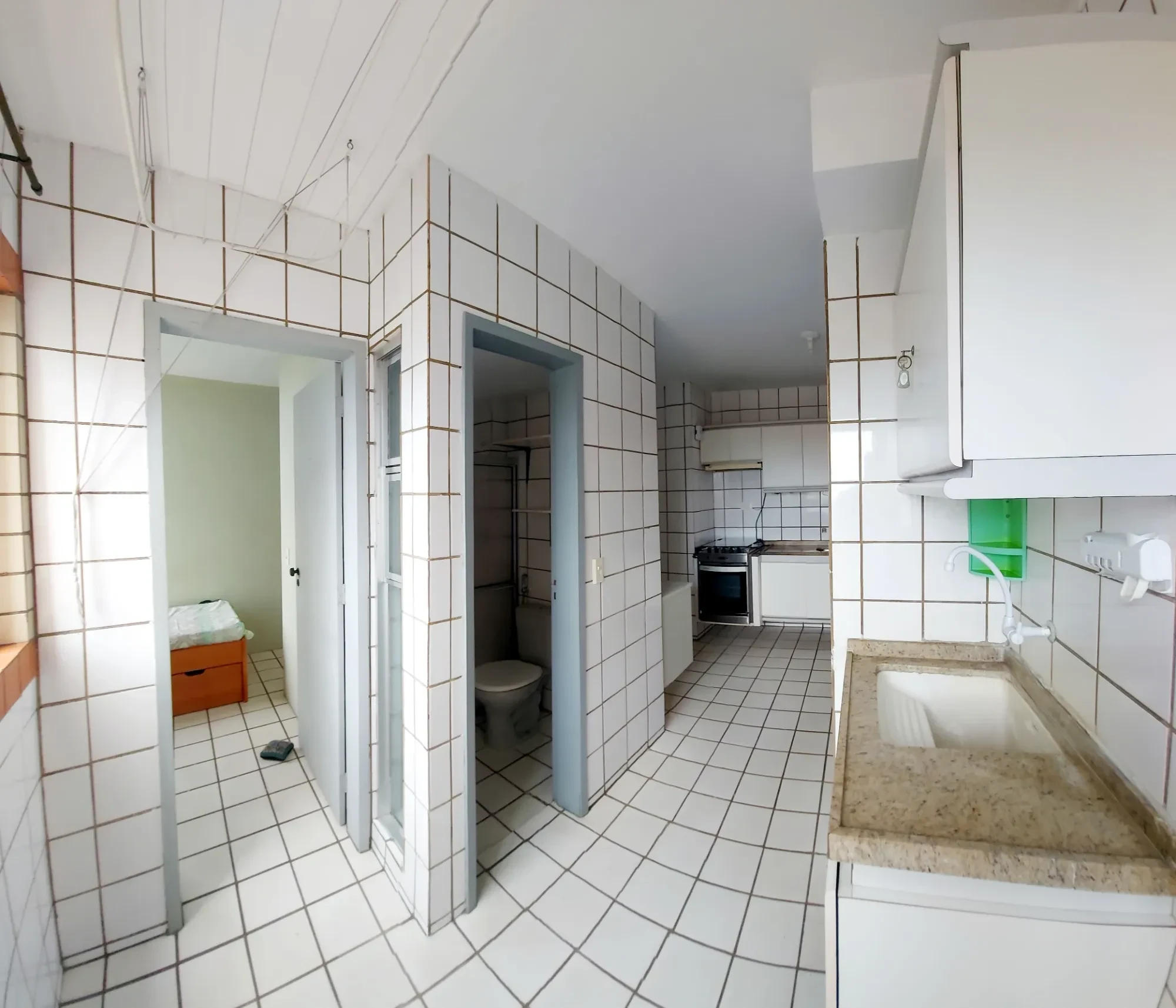 Imagem Apartamento com 2 Quartos à Venda, 76 m² em Espinheiro - Recife