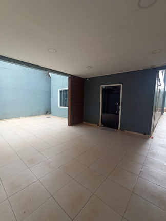 Imagem Casa com 4 Quartos à Venda, 260 m² em Caranazal - Santarém