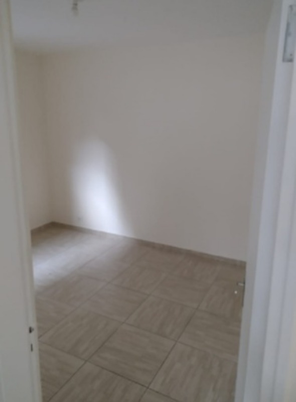 Imagem Casa com 2 Quartos para Alugar, 45 m²em Jardim Cachoeira - São Paulo