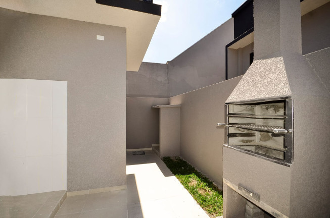 Imagem Sobrado com 3 Quartos à Venda,  em Bairro Alto - Curitiba