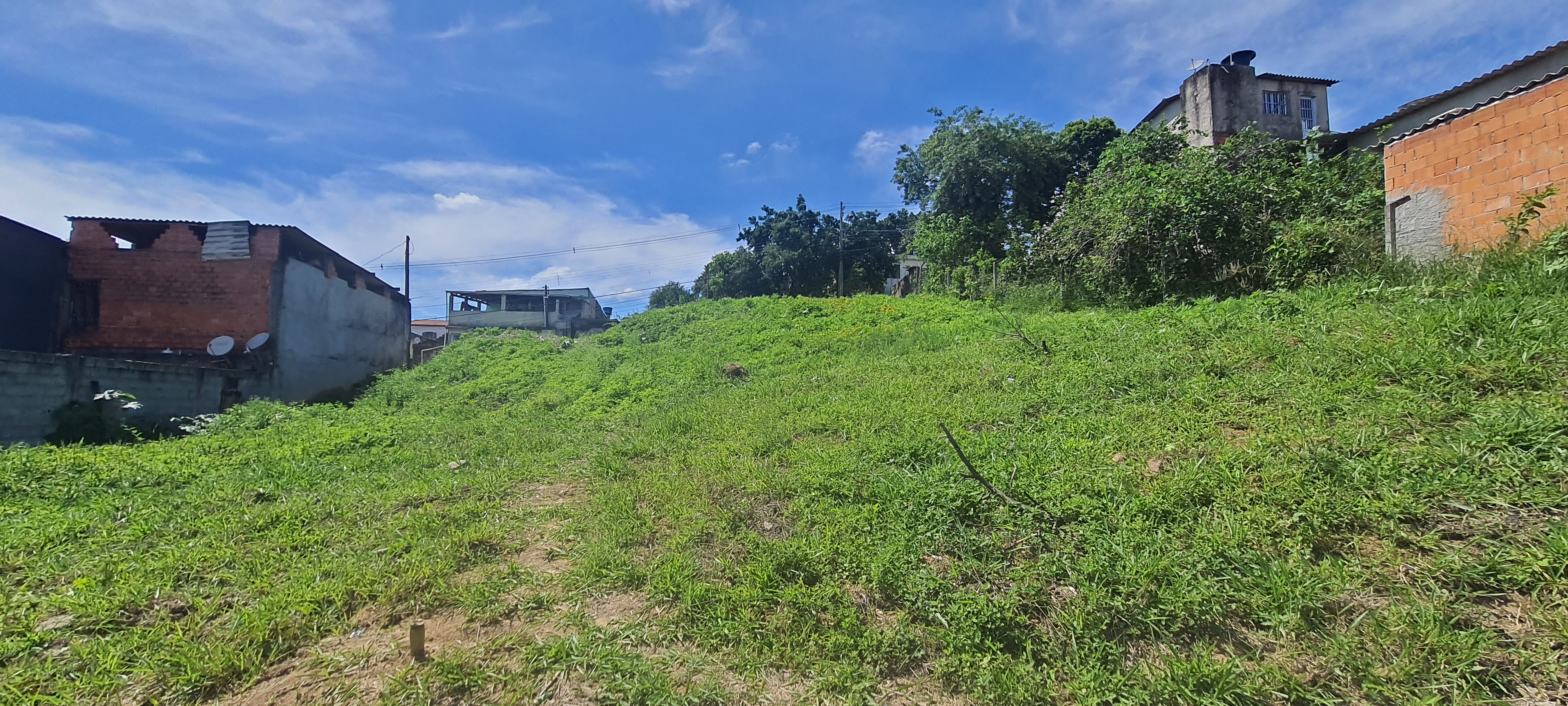 Foto do imóvel: Terreno à Venda, 150 m² em Vila Guilherme - Francisco Morato