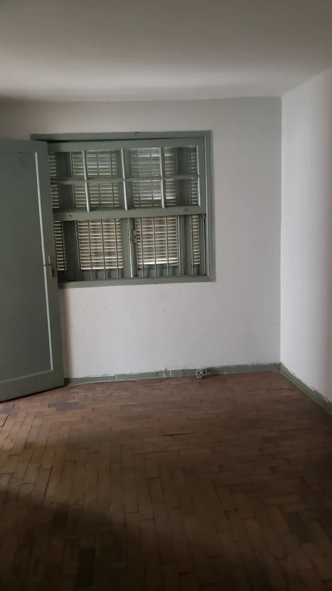 Imagem Sobrado com 7 Quartos à Venda, 202 m² em Jardim Oriental - São Paulo