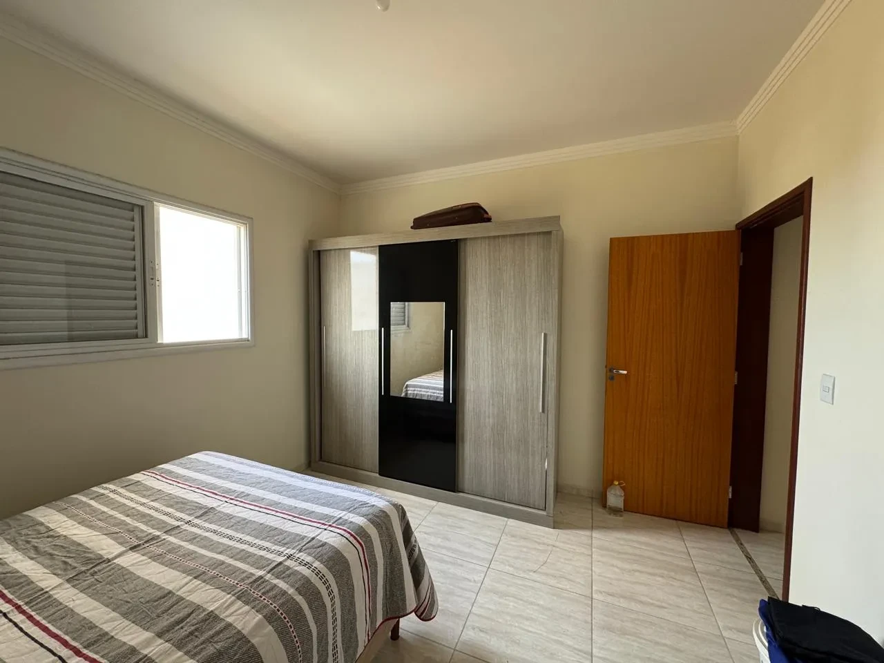 Imagem Sobrado com 2 Quartos à Venda, 80 metros em Jardim Wanel Ville V - Sorocaba